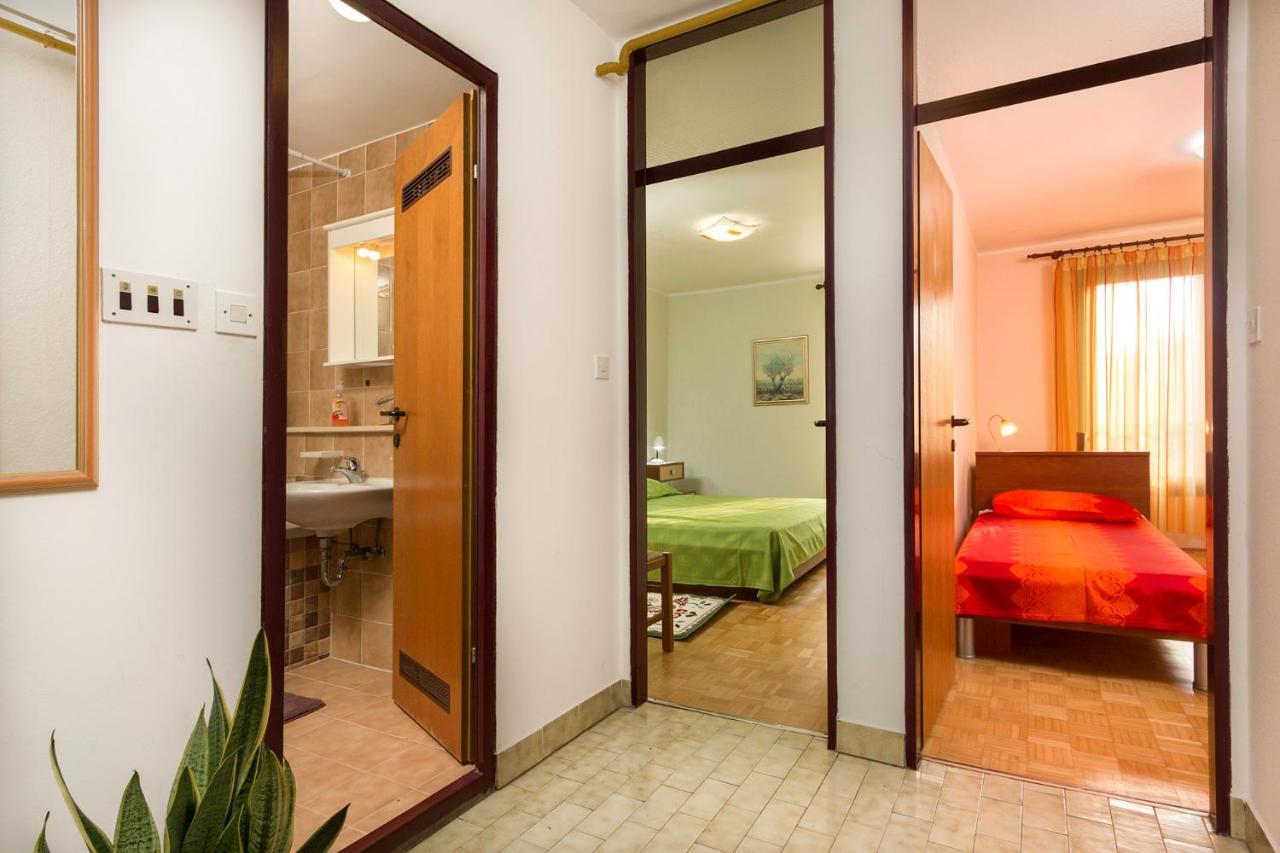 Sisplac Apartment Pula Extérieur photo